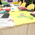 Bazar beneficente da DPE-TO oferece peças de R$ 20 a R$ 40 e arrecada recursos para mulheres atendidas pelo projeto “Ponto de Partida”