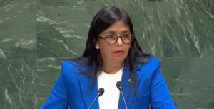 Intervenção dos EUA leva Forças Armadas da Venezuela a reconhecer Delcy Rodríguez como presidente interina