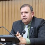 Gipão propõe criação de escritórios regionais da Assembleia para ampliar atendimento à população